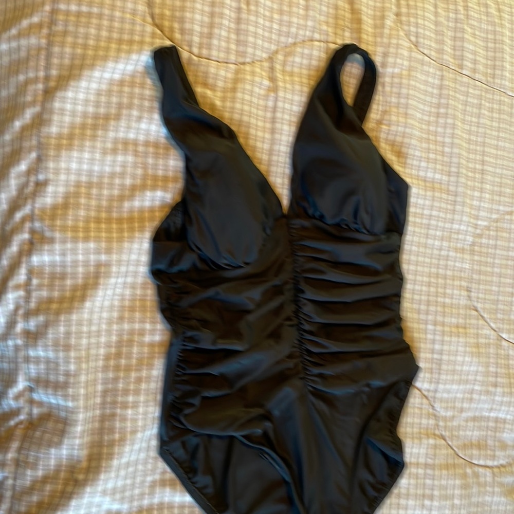 Ladies Miraclesuit bathing suit, size 16